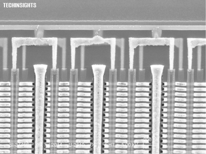 Figure 4: Cross section of Samsung’s 86 Gbit 32-layer 2nd generation V-NAND at the top of the stack (courtesy Techinsights).